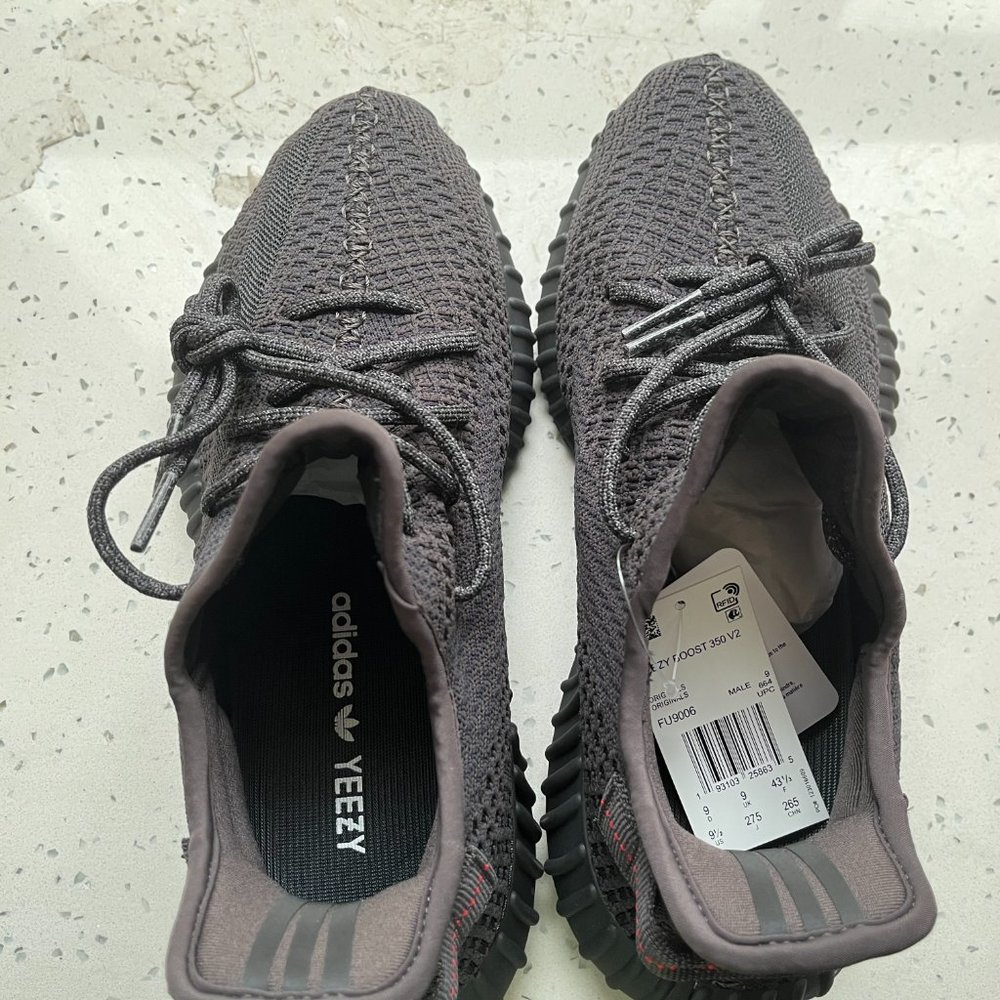 Yeezy Boost 350 Cinder